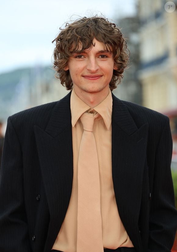 Vassili Schneider sur le tapis rouge de la cérémonie de clôture du 38ème festival du film de Cabourg, France, le 15 juin 2024.