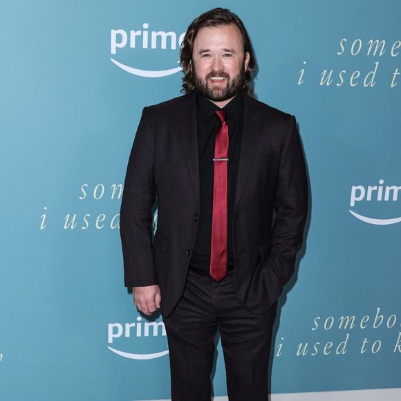 Haley Joel Osment à la première du film "Somebody I Used To Know" à Los Angeles, le 1er février 2023.
©Backgrid USA / Bestimage