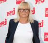 Malgré tout, elle souligne la gentillesse et la chaleur des habitants.

Christine Bravo - Photocall de la conférence de rentrée du pôle Tv de NRJ Group à la brasserie Polpo à Levallois Perret. Le 28 juin 2017
Christophe Aubert via Bestimage