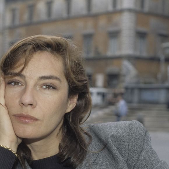 Rétro - Décès de Patricia Millardet d'une crise cardiaque - Archives - No Web - En Italie, à Rome, Patricia Millardet posant en février 1990. © Michel Croizard via Bestimage