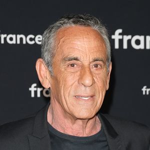 Thierry Ardisson au photocall pour la conférence de presse de rentrée de France TV à la Grande Halle de la Villette à Paris, France, le 11 juillet 2023. © Coadic Guirec/Bestimage