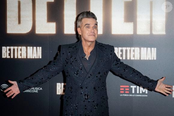 6 décembre 2024, Rome, Italie : Robbie Williams assiste à la première de "Better Man" à l'Auditorium Parco della Musica à Rome.
© Stefano Costantino/SOPA Images via ZUMA Press Wire