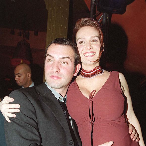 Archives - Jean Dujardin et Gaëlle Demars au Barrio Latino le 22 mars 2001. OLIVIER BORDE / BESTIMAGE