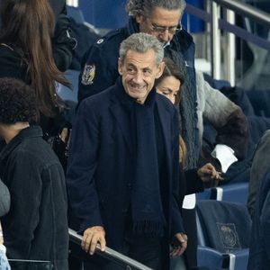 L'ancien maire de Neuilly-sur-Seine clame toujours son innocence et assure que le document publié par Mediapart à la base de toute cette affaire est un "faux" 

Nicolas Sarkozy dans les tribunes lors du match de Ligue 1 McDonald's "PSG - Auxerre (2-0)" au Parc des Princes à Paris, le 27 septembre 2025.
© Cyril Moreau/Bestimage