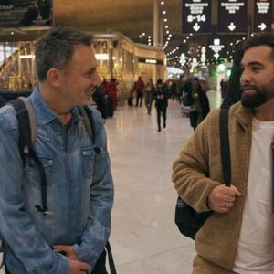 "Rendez-vous en terre inconnue" avec Kendji Girac et Frédéric Lopez chez les Turkana, émission anniversaire pour les 20 ans de "Rendez-vous en terre inconnue" diffusée le 29 avril 2025 sur France 2