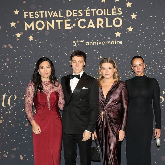 Marie et Louis Ducruet, Camille Gottlieb, et Pauline Ducruet lors du 2025 Festival des Etoilés Monte-Carlo au Monte Carlo Sporting à Monaco, le 29 novembre 2025. Photo by Jean-Charles Vinaj/ABACAPRESS.COM