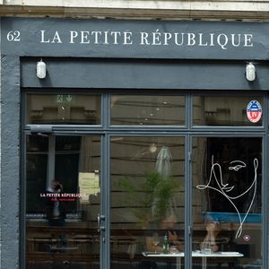 "La Petite République", le restaurant de Laurent Delahousse dans le 7ème arrondissement de Paris, le 7 juillet 2025. .
© Jonathan Jacob / Bestimage