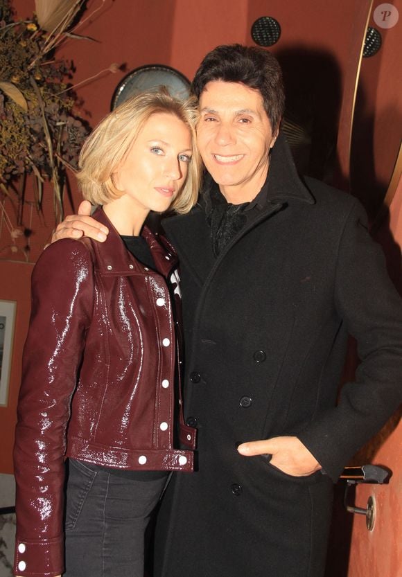 Exclusif - Jean-Luc Lahaye et sa compagne Paola - Soirée "Only on live on" au restaurant Mamamia à Paris le 17 avril 2024. © Philippe Baldini/Bestimage