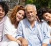 Toute la troupe a pris ses quartiers dans sa superbe propriété familiale de Vaison-la-Romaine.

Exclusif - Louis Perrin (fils de Francis Perrin), Francis Perrin avec sa femme Gersende Perrin, Clarisse Perrin - Festival de Ramatuelle, le 10 août 2022. 

 © Cyril Bruneau / Festival de Ramatuelle / Bestimage