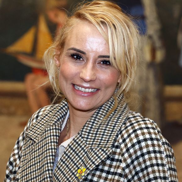 Elodie Gossuin lors du lancement de 'Une Jonquille contre le cancer' à Paris le 12 Mars 2024.

© Denis Guignebourg/Bestimage