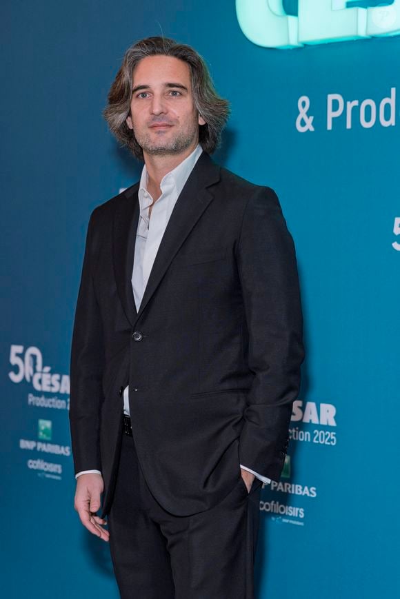 Dimitri Rassam - Photocall du "Dîner César & Production 2025" à l’InterContinental Paris-Le Grand à Paris, le 17 février 2025.
En cette occasion, le Prix Daniel-Toscan-du-Plantier a été décerné à Muriel Meynard.
Cette distinction, soutenue par BNP Paribas, récompense chaque année la productrice ou le producteur, qui par son travail et sa détermination, a le plus marqué l'année cinématographique écoulée.
Le collège électoral est composé des 176 membres de l’Assemblée Générale de l’Association pour la Promotion du Cinéma, ainsi que de tous les artistes et techniciens ayant fait l’objet d’une nomination pour les César depuis 2008 (année de création du prix), soit un collège total de 1 802 votants.
© Olivier Borde/Bestimage