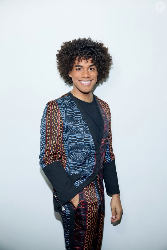 Gwendal Marimoutou - Backstage - Enregistrement de l'émission "100% Logique", présentée par Cyril Féraud et diffusée le 19 avril 2025 sur France 2. Le 18 décembre 2024. © Cyril Moreau / Bestimage