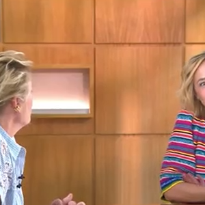 Hélène de Fougerolles dans l'émission C à vous le 24 mars 2025