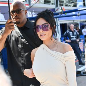 Monte Carlo, Grand Prix de Monaco de Formule 1 - Les célébrités regardent la course Sur la photo : Khloe Kardashian et Kim Kardashian © Manuele Mangiarotti/IPA via ZUMA Press/Bestimage