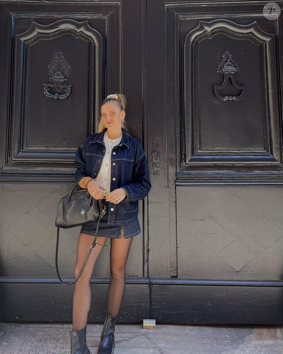 Léa Chabrel, Instagram