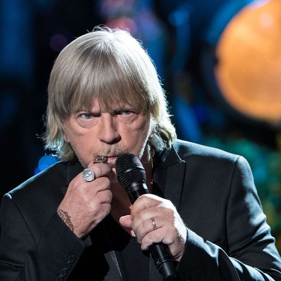 Le chanteur fêtera en 2025 ses 50 ans de carrière

Exclusif - Le chanteur Renaud (Renaud Séchan) - Tournage de l'émission "Merci Renaud" dans les studios de la Plaine Saint-Denis le 15 novembre 2016, qui sera diffusée le samedi 17 décembre 2016 en prime time sur France 2. © Cyril Moreau / Bestimage