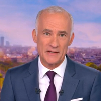 "Nous pensons très fort à lui" : les mots de Gilles Bouleau après qu'une figure historique de TF1 nous a quittés