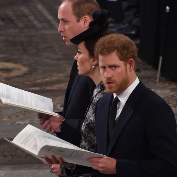Le prince William, duc de Cambridge, et Kate Catherine Middleton, duchesse de Cambridge, le prince Harry - Service of hope, messe en l'honneur des victimes de l'attentat de Londres à l'abbaye de Westminster à Londres. Le 5 avril 2017 AGENCE / BESTIMAGE
