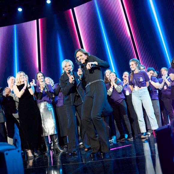 Exclusif - Yael Naim, Axelle Saint-Cirel, Solann, Muriel Robin, Anne Le Nen, Suzane, Emma Peters, Anne Sila, Gaetan Roussel, Julie Gayet, Philippine Lavrey, Nolwenn Leroy, Lara Fabian, Vitaa - Enregistrement du concert "Nos voix pour toutes", au profit de La fondation des femmes, à l'Adidas Arena à Paris, diffusée le 11 décembre sur TMC
© Cyril Moreau-Coadic Guirec / Bestimage