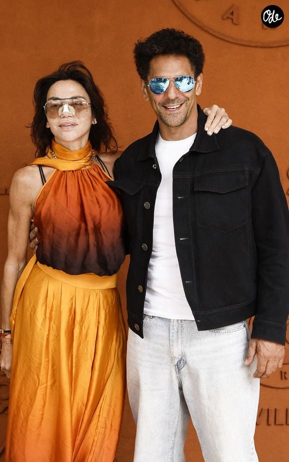 Tomer Sisley et sa femme Sandra lors des Internationaux de France de Tennis de Roland Garros 2026, à Paris, France, le 7 juin 2026.

© Jacovides-Moreau/Bestimage