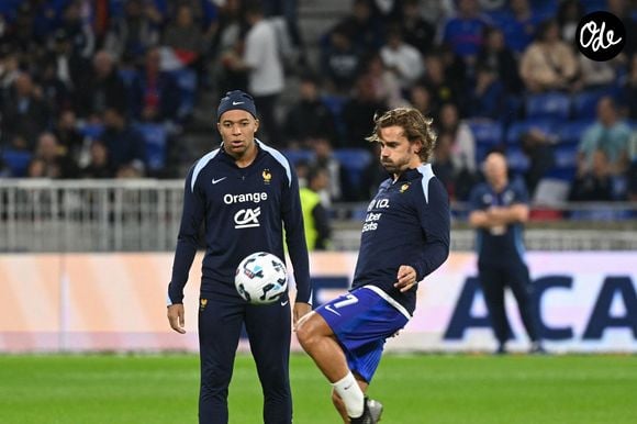 Kylian Mbappé avec Antoine Griezman (france) - Match de Ligue Des Nations 2024 "France - Belgique (2-0)" à Lyon, le 10 septembre 2024.