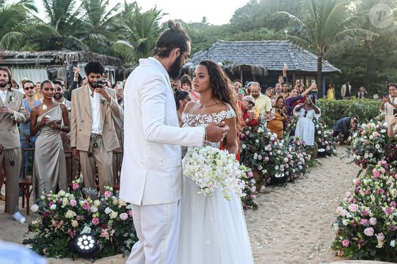 Exclusif - Lais Ribeiro et Joakim Noah - Joakim Noah et Lais Ribeiro se sont mariés devant leurs amis et leur famille sur la plage de Trancoso au Brésil le 13 juillet 2022.