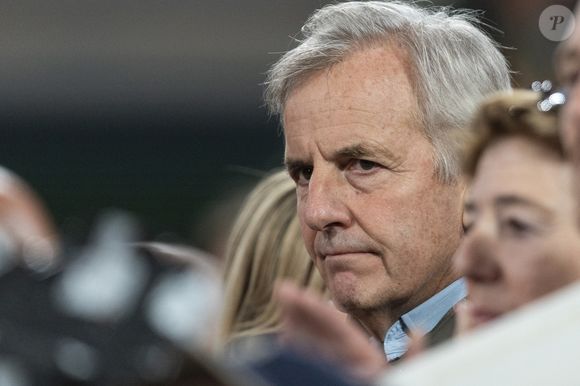 Bernard de La Villardière dans les tribunes lors des Internationaux de France de Tennis de Roland Garros 2025, à Paris, France, le 5 juin 2025. © Jacovides-Moreau/Bestimage