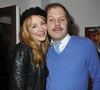 L’actrice raconte qu’il passe surtout son temps à parler courses, repas et organisation de la maison.

Exclusif - Philippe Katerine et Julie Depardieu au concert d'Arielle Dombasle au théâtre du Châtelet. AGENCE / BESTIMAGE