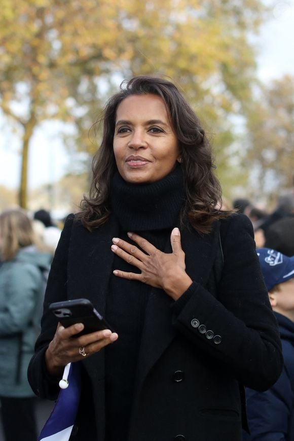 Karine Le Marchand lors d'une marche contre l'antisémitisme à Paris, le 12 novembre 2023 © Stéphane Lemouton / Bestimage