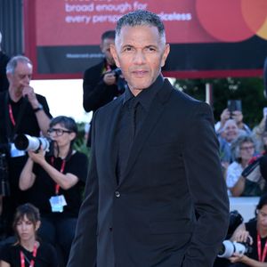 Il présidera également le jury du Festival de Deauville.

Venise, Italie : Roschdy Zem sur le tapis rouge du film « Elisa » lors de la 9ᵉ soirée de la 82ᵉ Mostra de Venise. © Alberto Terenghi / IPA via ZUMA Press