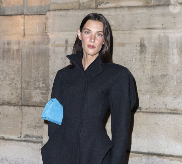 Charlotte Cardin - Photocall du Défilé de mode Jacquemus Collection Hommes Automne Hiver Printemps-Été dans le cadre de la Fashion Week de Paris, France.
 
© Olivier Borde / Bestimage