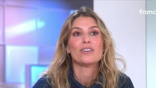 "C'est un carnet de bord" : Laury Thilleman s'exprime sur les photos qu'elle poste avec Paul Mirabel depuis quelques mois