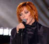 Mylène Farmer chante au Festival de Cannes, Juliette Armanet émue - capture d'écran France 2