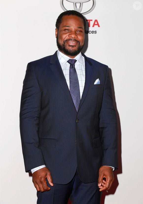Décès - Malcolm-Jamal Warner, qui jouait le fils Theo dans The Cosby Show, décède à 54 ans - Malcolm-Jamal Warner lors de la soirée "2014 Ebony Power 100 List" à Hollywood, le 19 novembre 2014.
FAMEFLYNET / BESTIMAGE