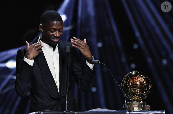 Ousmane Dembele, s'exprime après avoir remporté le Ballon d'Or masculin lors de la cérémonie de remise du Ballon d'Or France Football 2025 au Théâtre du Chatelet à Paris, France, le 22 septembre 2025. © Xinhua/ABACA