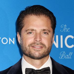 Il a ainsi délaissé les tournées internationales pour se consacrer à une nouvelle carrière dans l'immobilier de luxe à Los Angeles.

David Charvet arrive au 6ème bal biennal de l'UNICEF à l'hôtel Beverly Wilshire Four Seasons à Beverly Hills. Beverly Hills, Californie - mardi 12 janvier 2016. Photographie : © Joe Sutter, /PCN/ABACAPRESS.COM