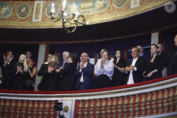 Exclusif - Yulia Harfouch, Adriana Karembeu et son compagnon Marc Lavoine, Robert Ménard et sa femme Emmanuelle, Walid Harfouchet sa femme - Concerto pour la paix de Omar Harfouch au théâtre de Béziers le 8 mai 2025 © Jack Tribeca / Bestimage