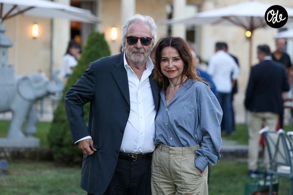 À ce moment-là, l’acteur estimait être trop âgé pour devenir à nouveau père.

Pierre Arditi et sa femme Evelyne Bouix. - Festival International du Film de Pauillac à La Maison d'Estournel à Saint-Estèph le 11 juillet 2025. © Jean-Marc Lhomer/Bestimage