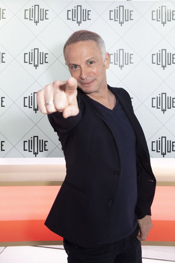 Samuel Etienne - Backstage de l'enregistrement de l'émission "Clique", présentée par M.Achour et diffusée en clair sur Canal + le 11 avril 2021. © Jack Tribeca / Bestimage