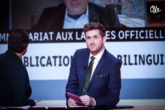 En effet, le chroniqueur a annoncé son départ du programme incarné par Cyril Hanouna le jeudi 27 août 2026 sur X

Exclusif - Cyril Hanouna, Andrea Bruche, sur le plateau de TBT9 présenté par C.Hanouna, et diffusé en direct sur W9, Paris, France, le 12 février 2026. © Jack Tribeca / Bestimage