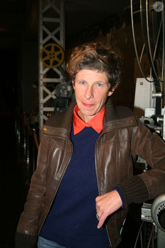 Ils sont aujourd'hui âgés de 31, 26 et 18 ans d'après nos confrères du magazine Gala. 

Exclusif - Marion Vernoux - Soirée en hommage à Marceline Loridan Ivens au Cinéma des Cinéastes à Paris, avec une projection de son film "La petite prairie aux bouleaux". Le 2 octobre 2018 © JLPPA / Bestimage