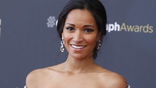 Depuis son départ du comité Miss France, Cindy Fabre endosse un nouveau rôle
