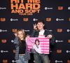 Mais aussi Bastiaan et Melissa.

Melissa et Bastiaan à l'avant-première du film sur Billie Eilish réalisé en 3D qui retrace l’un des concerts de sa tournée "Hit me hard and soft". © Antoine Flament / Paramount Pictures