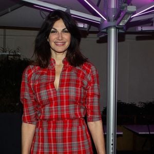 Helena Noguerra lors de la 4ème édition de la "Soirée patins" à l'Hôtel Kimpton St Honoré à Paris le 14 décembre 2023.

© Christophe Clovis / Bestimage