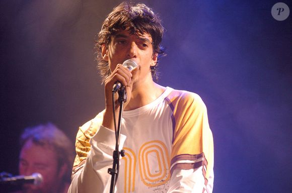 Le chanteur français Georges Alain se produit pour la première fois sur la scène de la Maroquinerie à Paris, France, le 10 octobre 2005. Photo by Bruno Klein/ABACAPRESS.COM.
