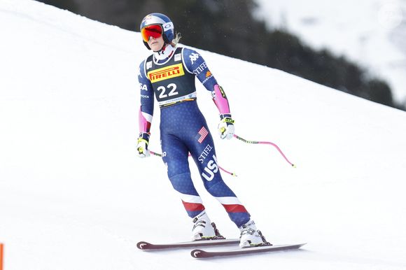 Plus de 700 personnes ont assisté aux obsèques de Margot Simond

Lindsey Vonn - Coupe du monde de ski 2024/25 - Super G - Femmes sur la piste Olympia delle Tofane à Cortina d'Ampezzo, Italie, le 19 janvier 2025. © LiveMedia/IPA via ZUMA Press/Bestimage