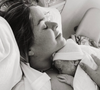 Et son fils César avait 10 mois

Sophie Tapie, le jour de la naissance d'Héléna