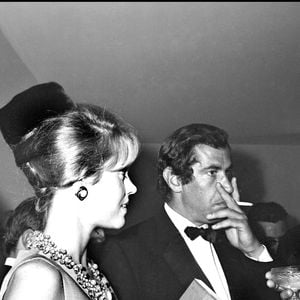 Jane Fonda avec son mari Roger Vadim le soir de l'avant première du film Fahrenheit 451 en 1966. Photo par AGENCE / BESTIMAGE