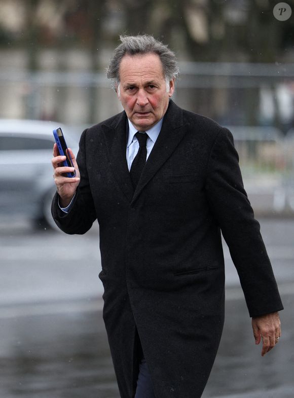 L'avocat français Pierre-Olivier Sur à la cérémonie d'enterrement de Jean-Louis Debre à la cathédrale Saint-Louis des Invalides à Paris, France, le 10 mars 2025. Photo par Raphael Lafargue/ABACAPRESS.COM
