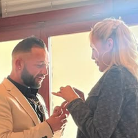 Cette ancienne personnalité télé emblématique s'est mariée ! Les photos de son union avec son chéri mannequin partagées